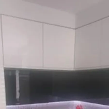 3 Pokojowe Mieszkanie Na Osiedlu W Otulinie Parku. דירה *