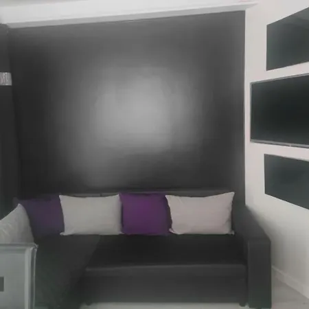 3 Pokojowe Mieszkanie Na Osiedlu W Otulinie Parku. גדינייה